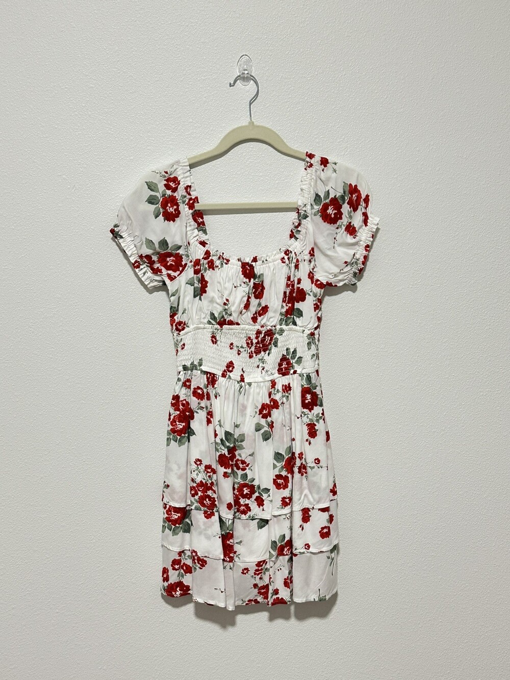 Women’s Small Hollister White/red Floral Dress  With Built In Shorts